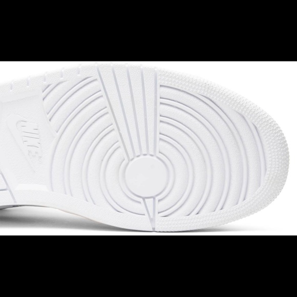 OFF-WHITE xAir Jordan 1 Retro High OG 'White' 2018 - Picture 8 of 8